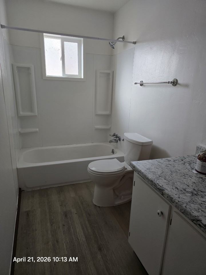 1275 Rogue River Hwy Apt 7 - Photo 6 of 6