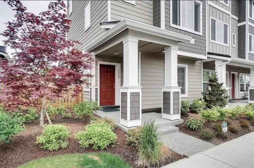 3325 30th Dr #NA - Photo 3 of 6