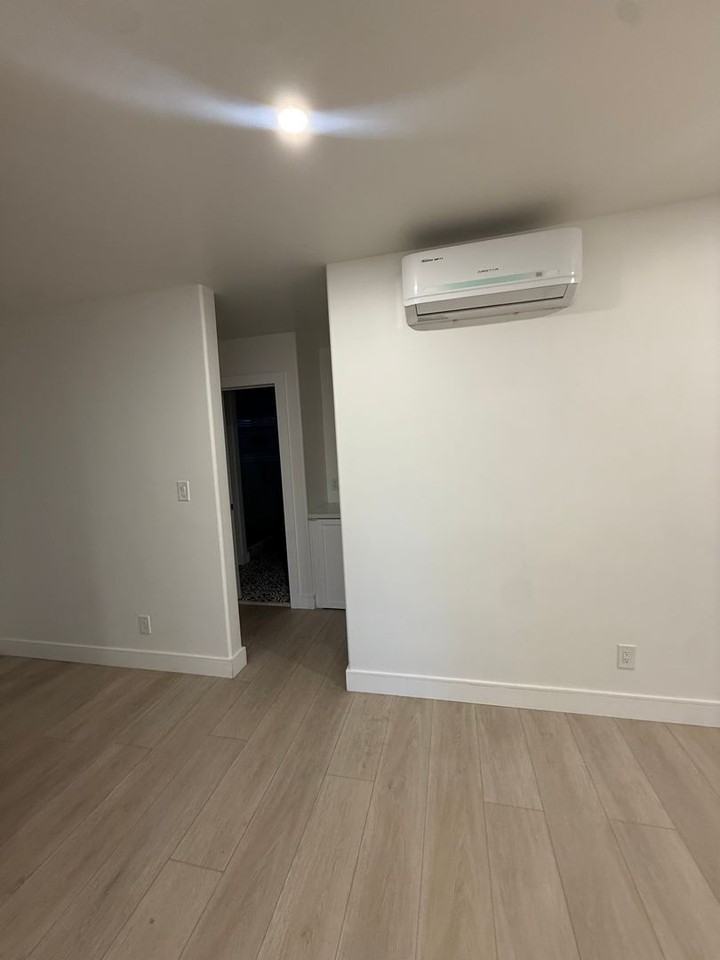 2275 Grand Ave - Photo 6 of 27
