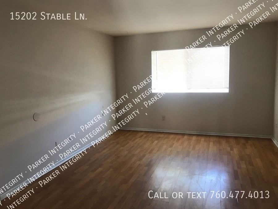 15202 Stable Ln - Photo 7 of 22