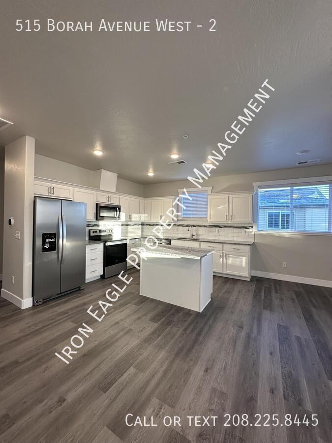 515 Borah Ave W - Photo 3 of 19