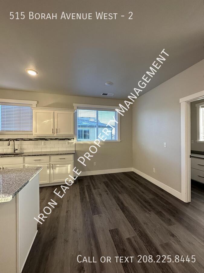 515 Borah Ave W - Photo 5 of 19