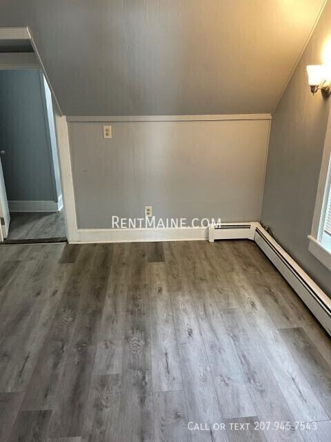 116 4th St #3 - Photo 4 of 10