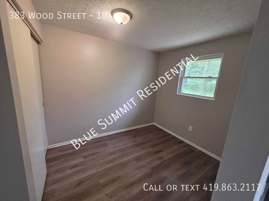 383 Wood St #10 - Photo 6 of 13