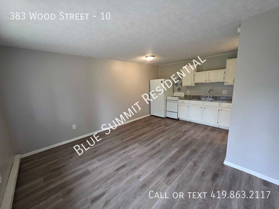 383 Wood St #10 - Photo 7 of 13