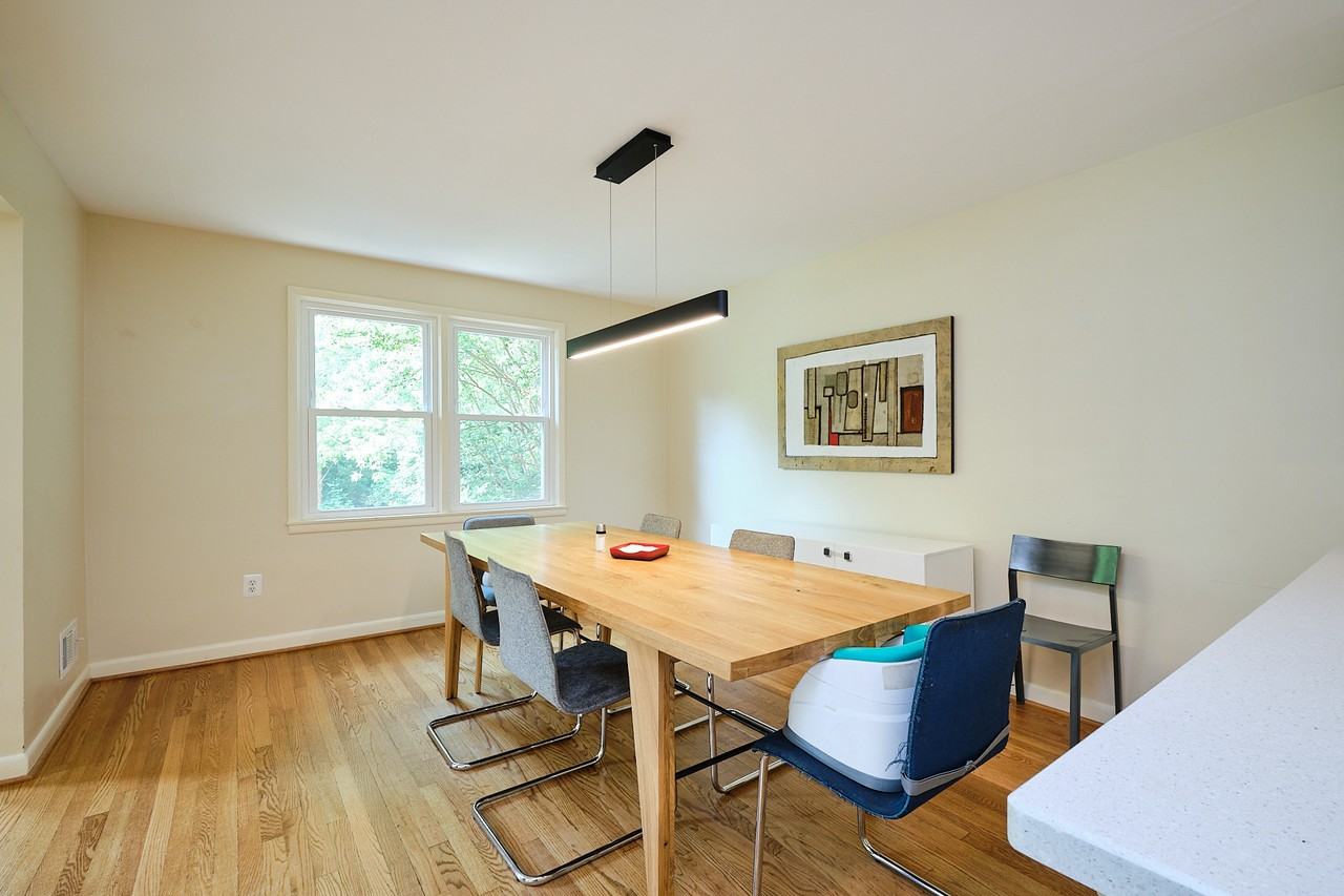 1318 Perry St Ne - Photo 7 of 50