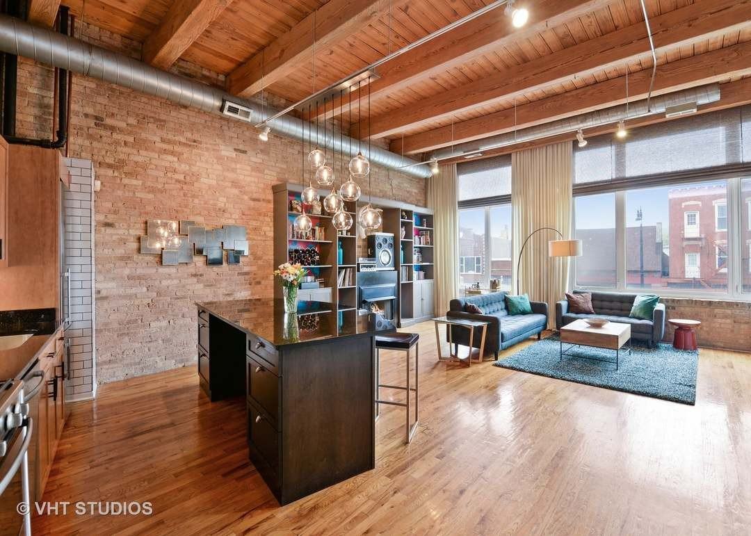 2544 W North Ave #2C - Photo 2 of 8