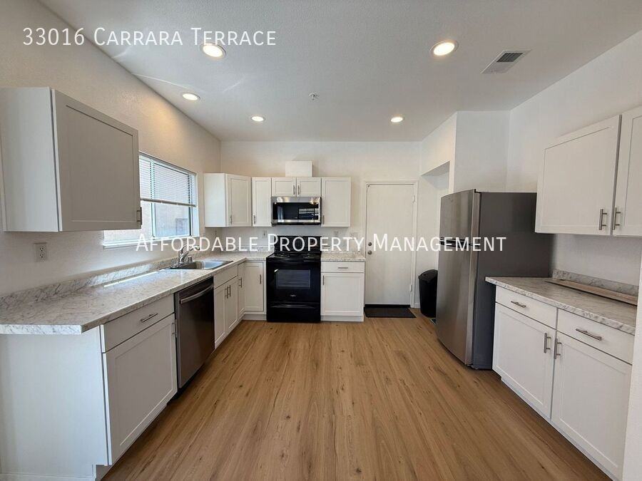 33016 Carrara Ter - Photo 7 of 25