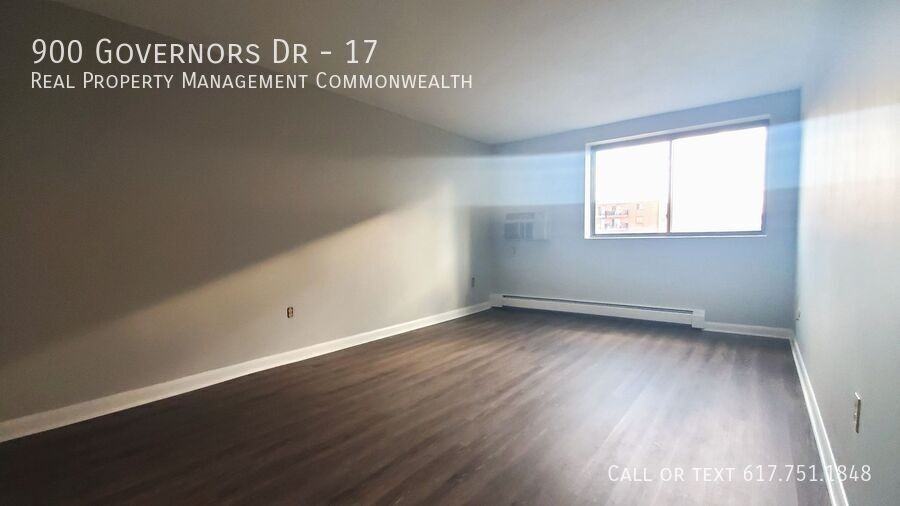 900 Governors Dr #17 - Photo 6 of 12