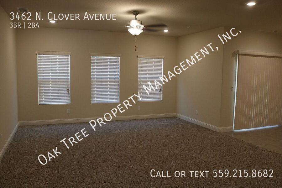 3462 N Clover Ave - Photo 3 of 10