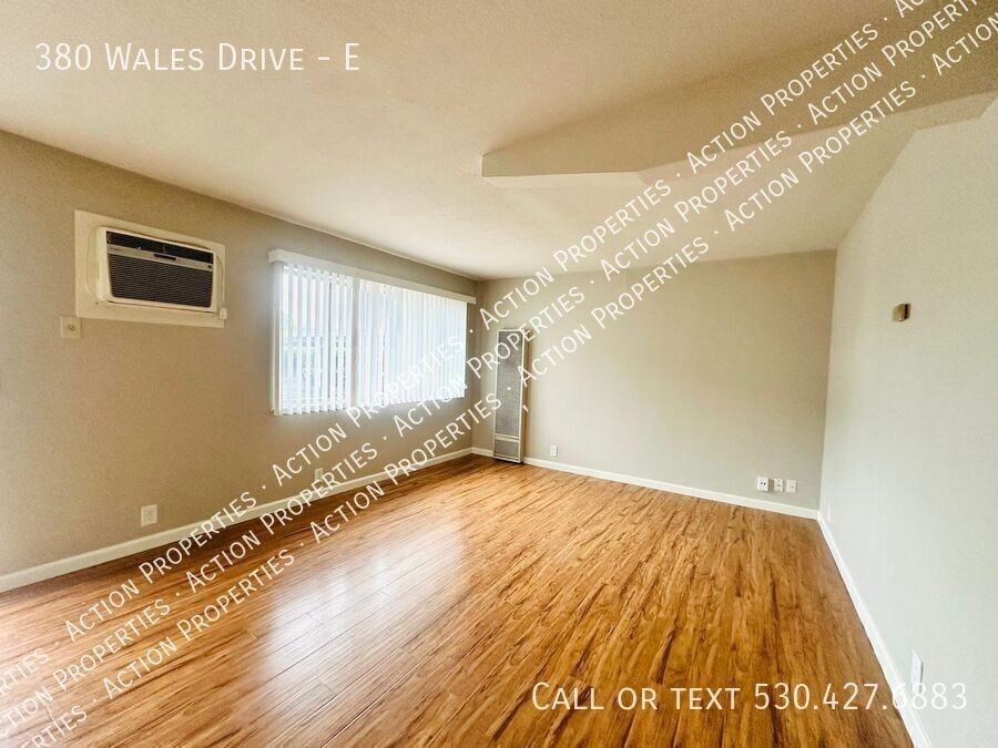 380 Wales Dr #E - Photo 2 of 16