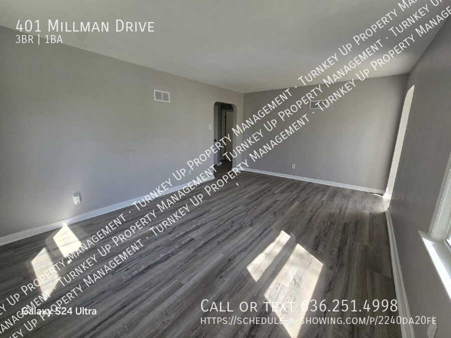 401 Millman Dr - Photo 3 of 15