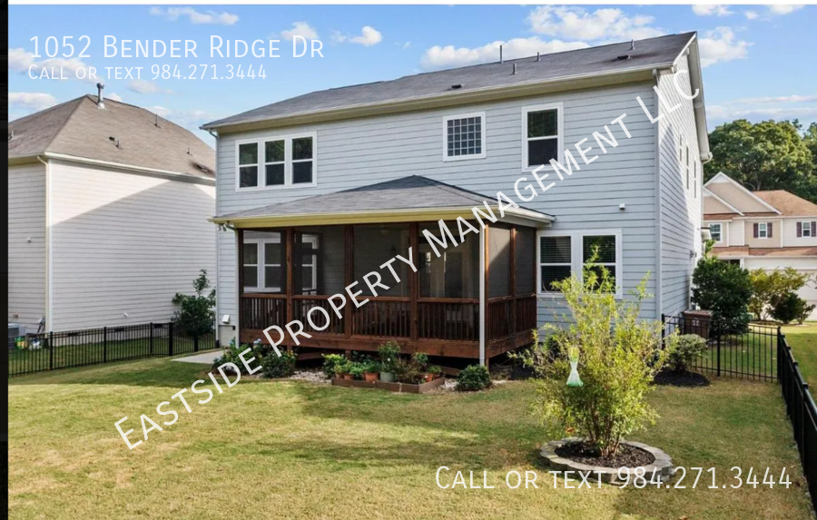 1052 Bender Ridge Dr - Photo 2 of 11