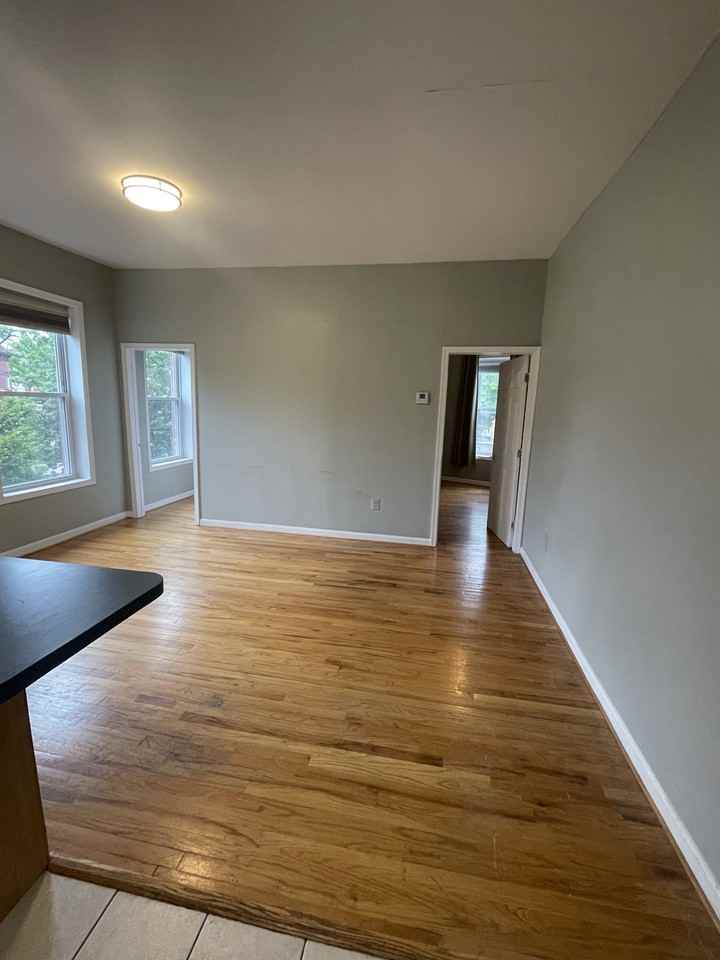 234 Florida Ave Nw #1 - Photo 5 of 10