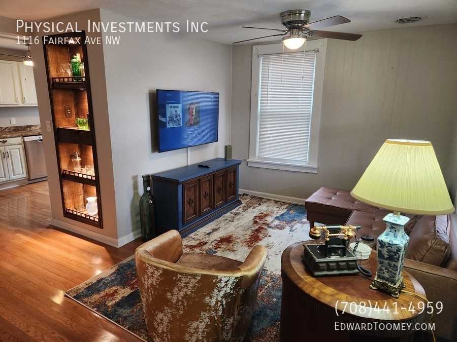 1116 Fairfax Ave Nw - Photo 4 of 17