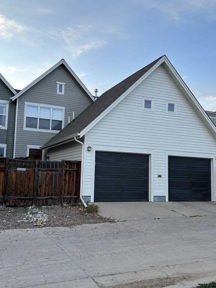 802 Heschel St #C - Photo 2 of 17