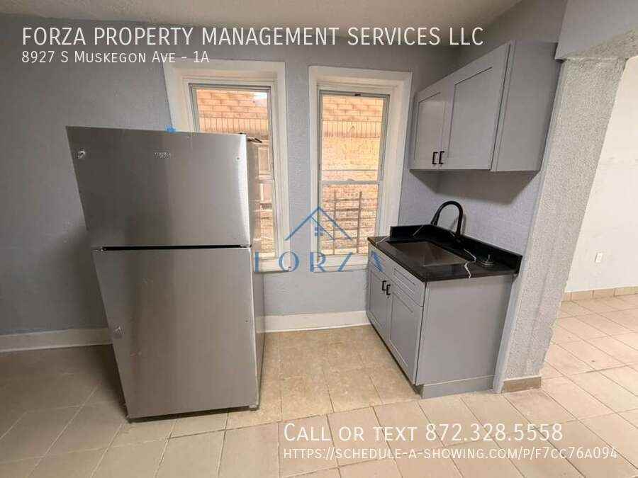 8927 S Muskegon Ave #1A - Photo 2 of 12