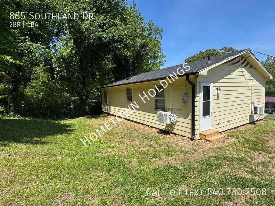 885 Southland Dr - Photo 3 of 16