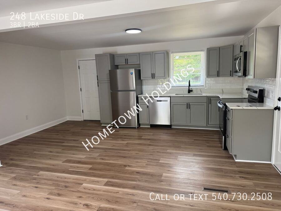 248 Lakeside Dr - Photo 5 of 19