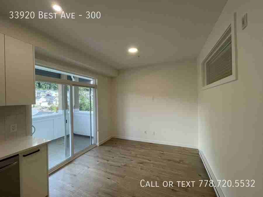 33920 Best Ave #300 - Photo 7 of 17
