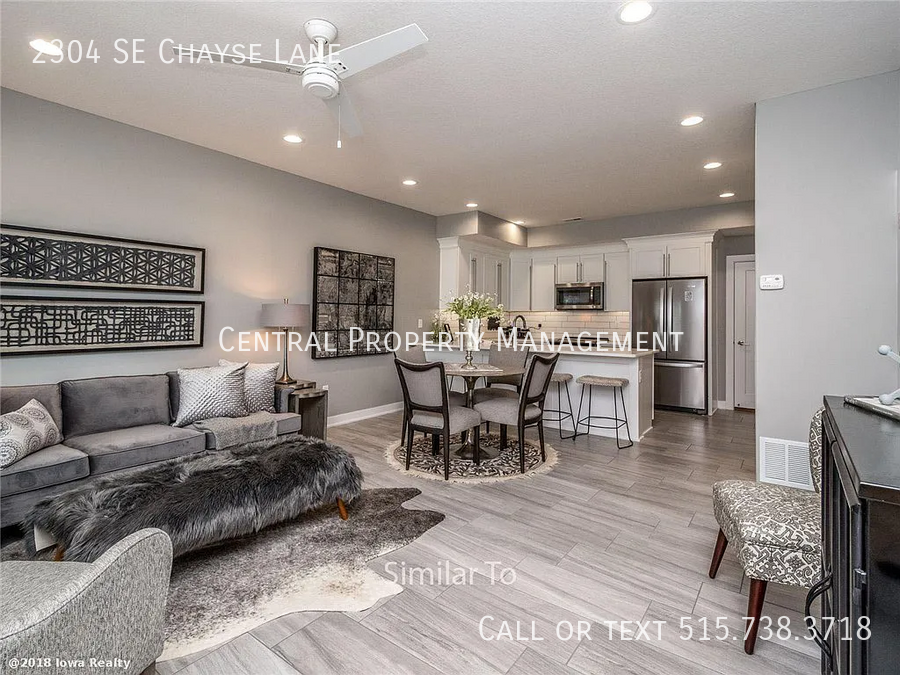 2304 Se Chayse Ln - Photo 2 of 14