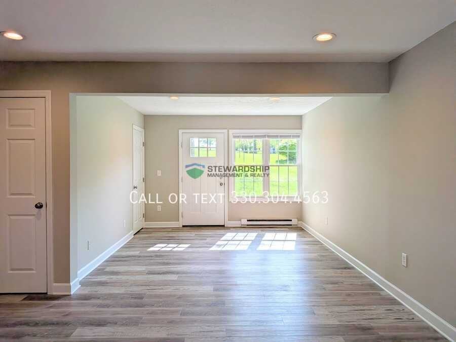 6157 Kemary Ave Sw #B - Photo 4 of 15