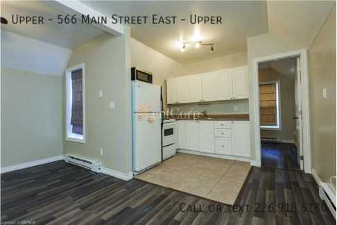 566 Main St E Uppr - Photo 5 of 15