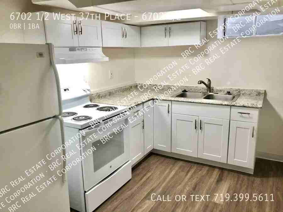 6702 1/2 W 37th Pl #6702-1-2 - Photo 4 of 9
