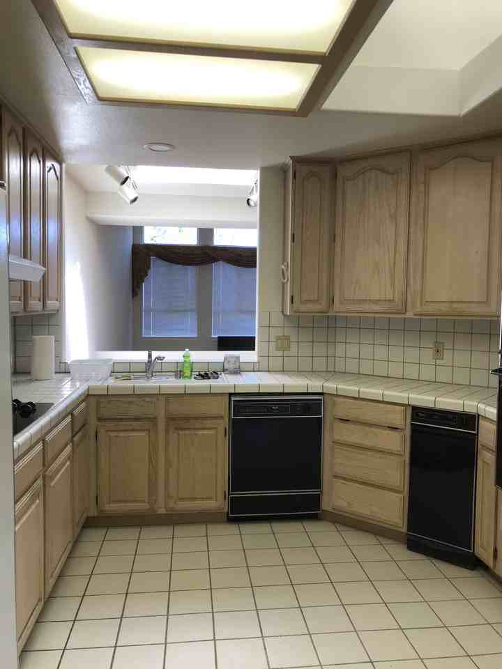 826 Lakeshore Dr #826 - Photo 7 of 50