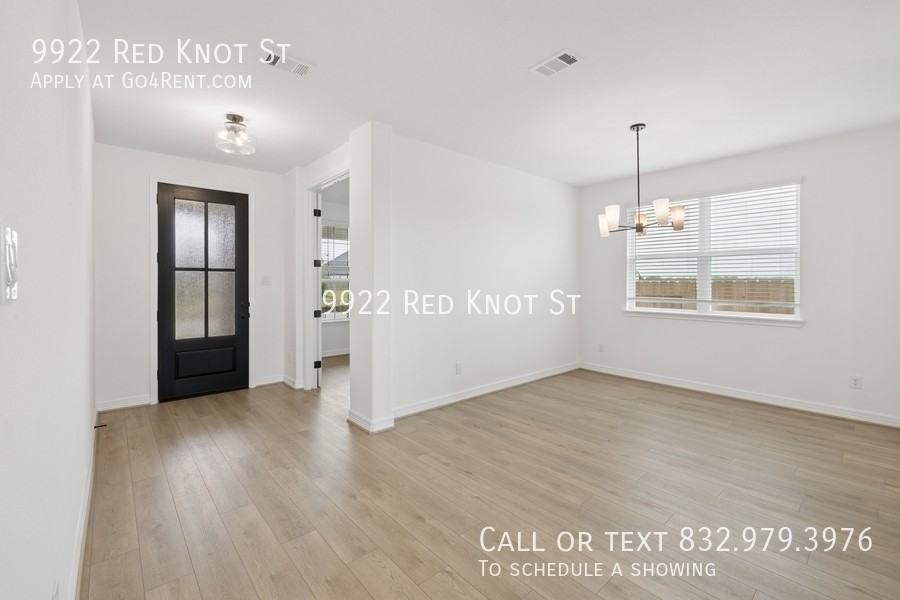 9922 Red Knot St - Photo 4 of 34