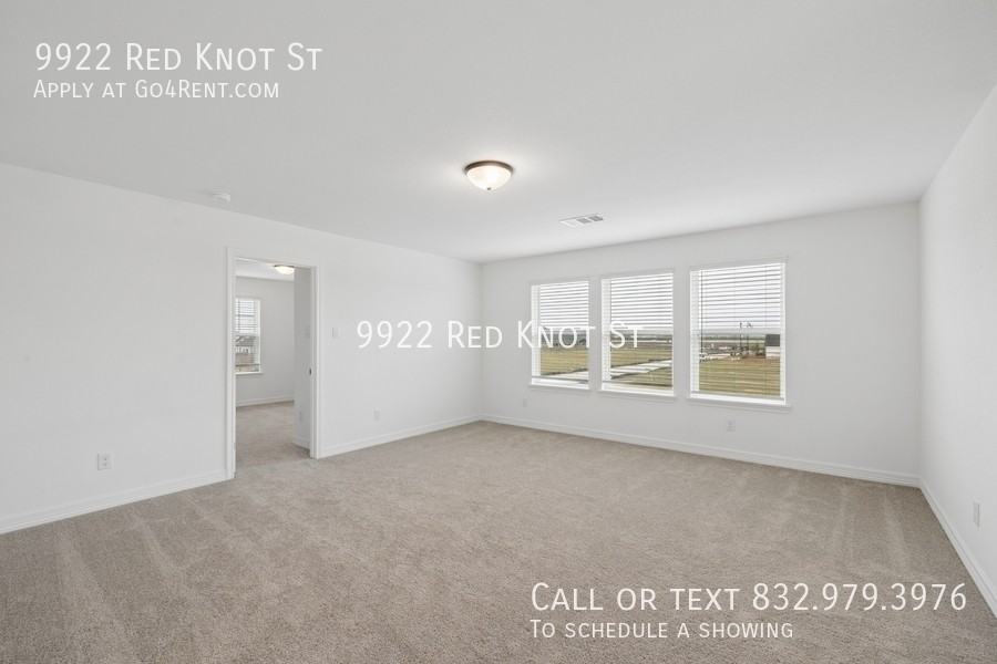 9922 Red Knot St - Photo 6 of 34