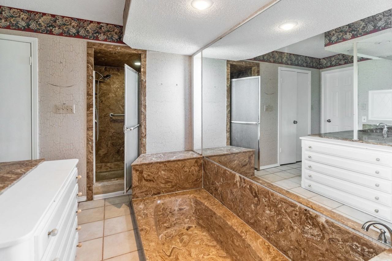 10492 Strittmatter Rd - Photo 7 of 25
