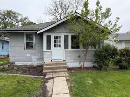 featured image of 426 W Maple St #W