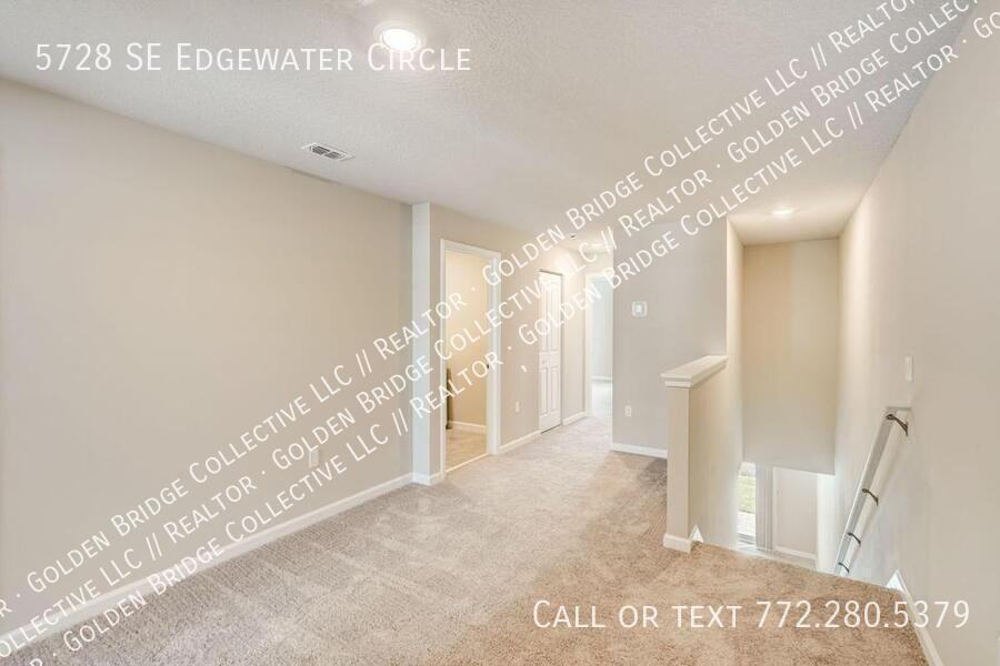 5728 Se Edgewater Cir - Photo 6 of 11