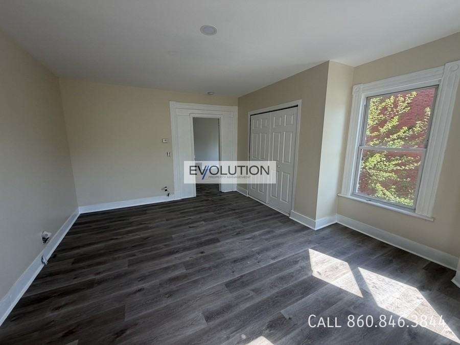 228 -230 Franklin Ave #FL2 - Photo 3 of 16