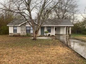 1139 W Denver St - Photo 1 of 1