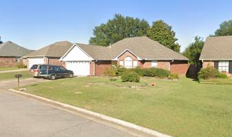 featured image of 6409 Fallstone Rd