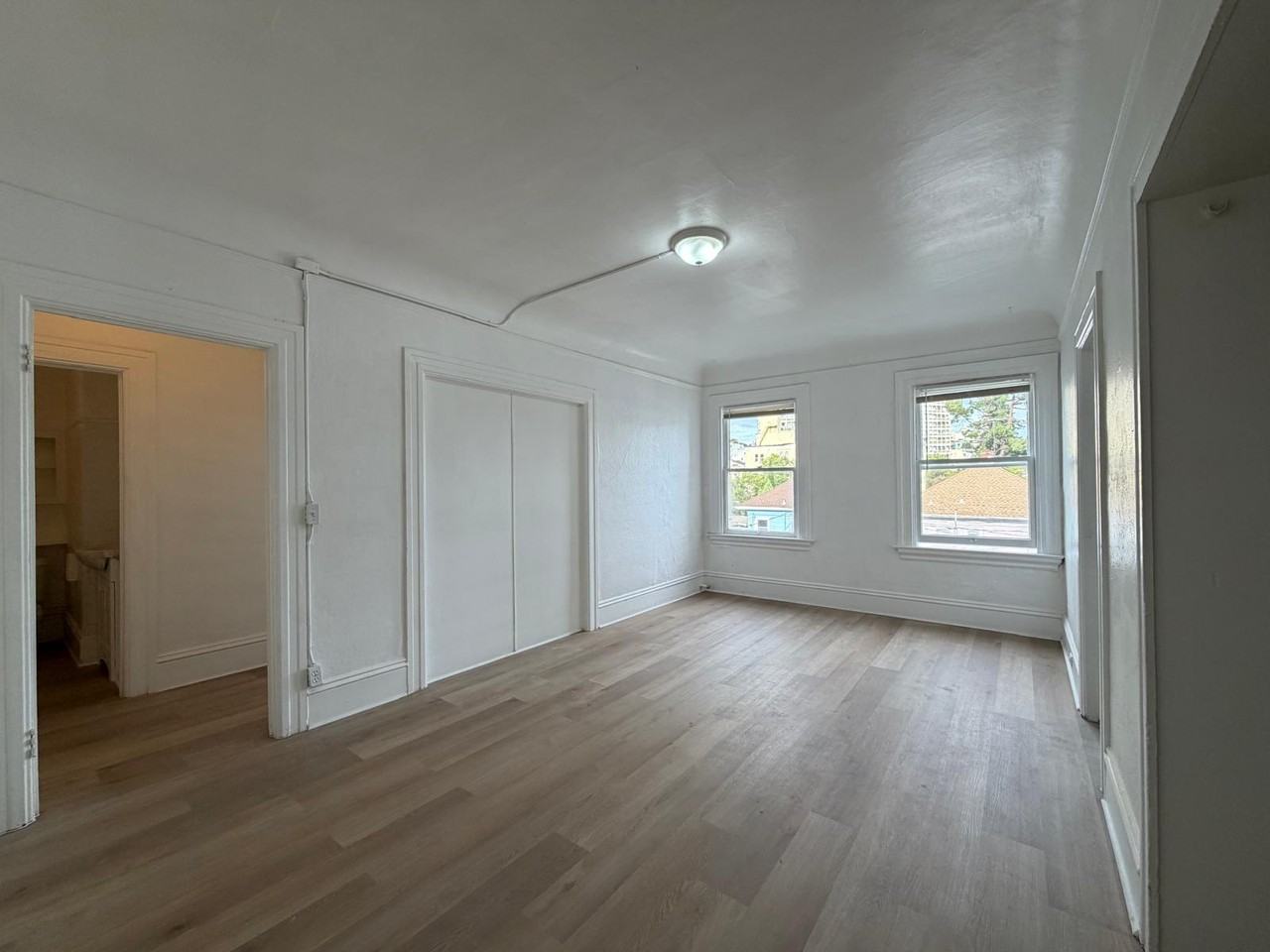 2306 Waverly St #14 - Photo 5 of 14