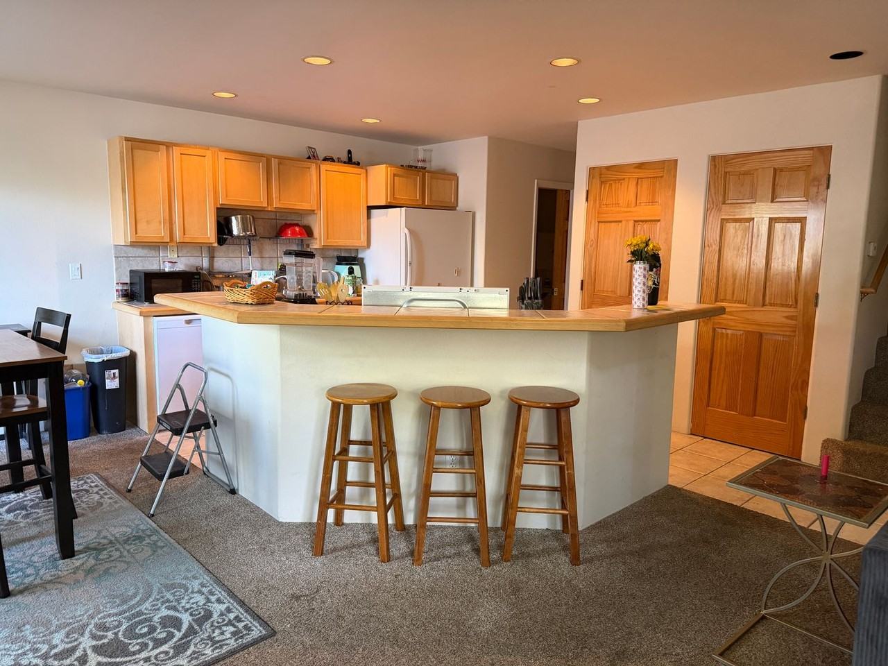 2340 Forest Ave - Photo 3 of 27