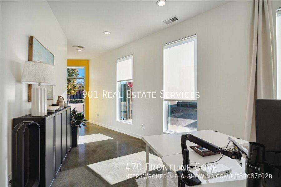 470 Frontline Cv - Photo 5 of 27
