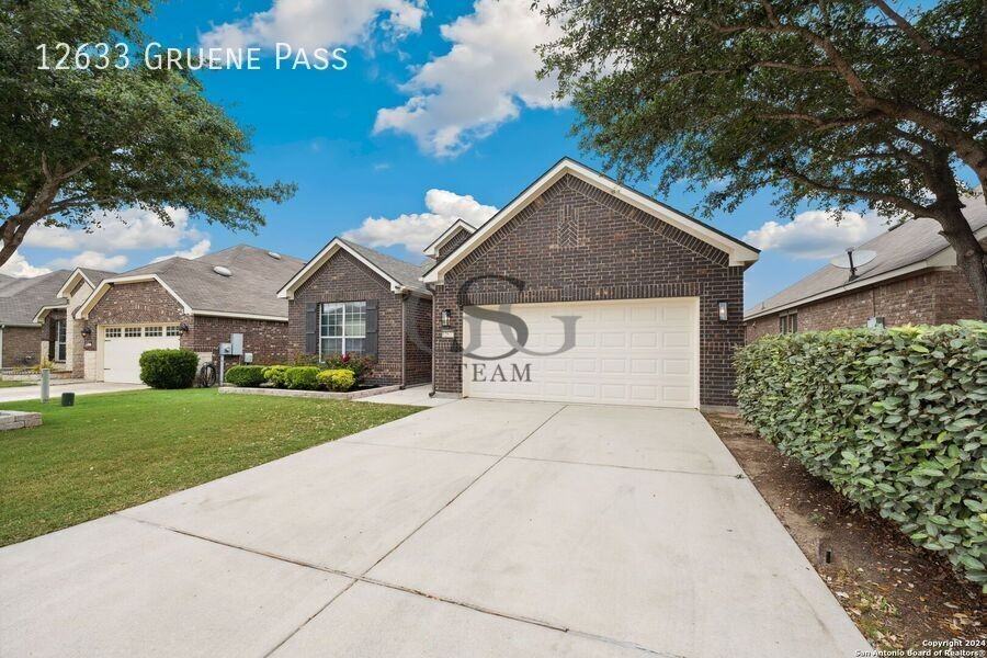 12633 Gruene Pass - Photo 3 of 43
