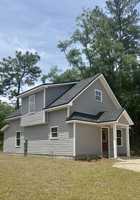 featured image of 8 Lake Ellen Dr #1