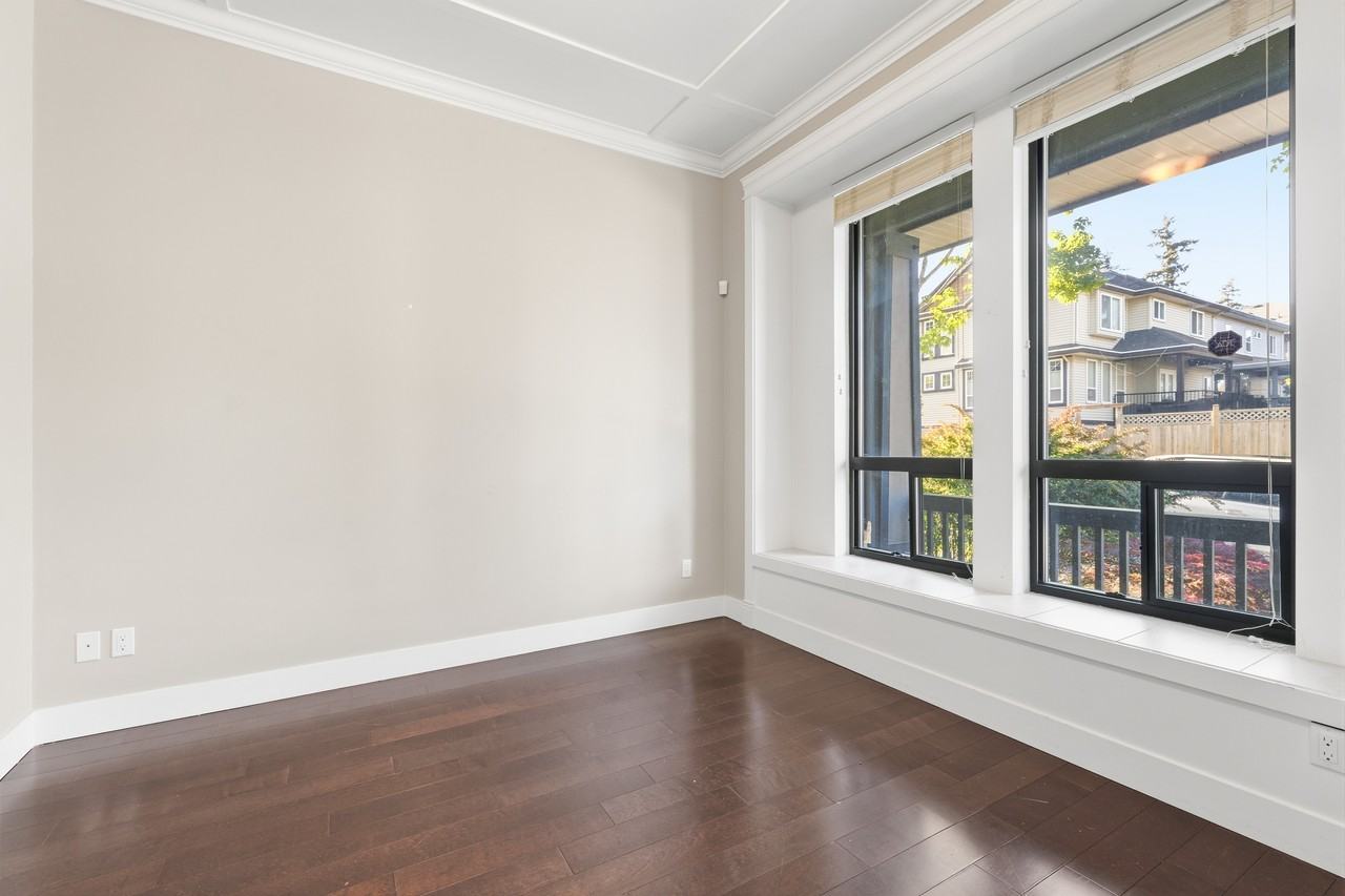 15118 58A Avenue - Photo 5 of 26