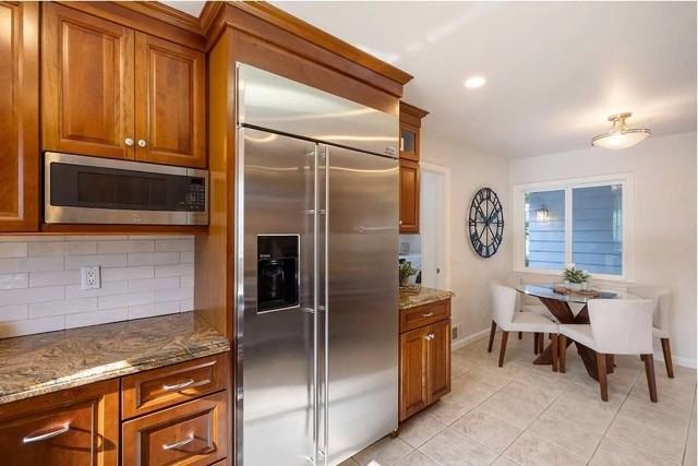 439 Valencia Dr #1 - Photo 3 of 10