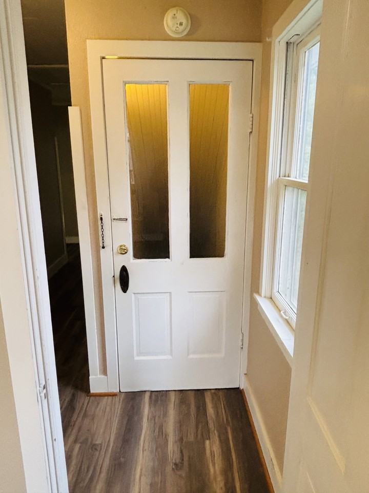 308 S Rogers St #1 - Photo 2 of 16