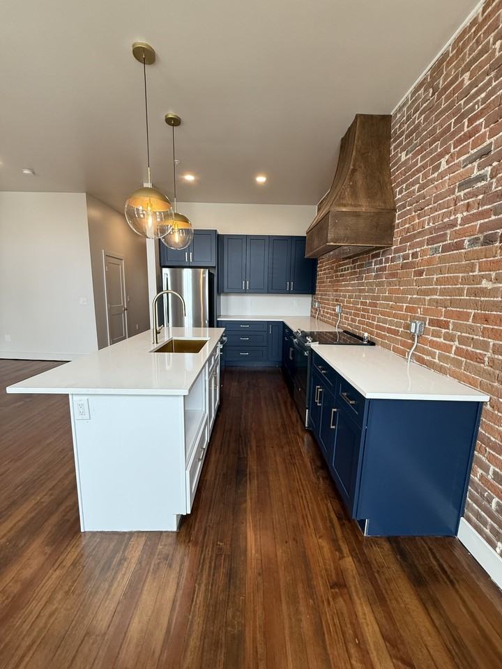 404 Shawnee St #1 - Photo 4 of 18