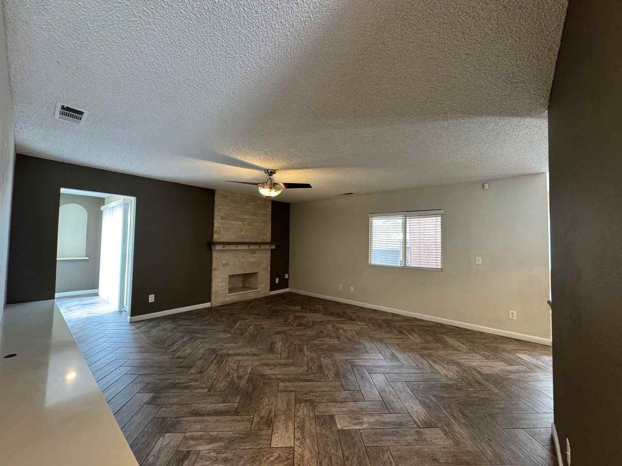 3818 N Cheryl Ave - Photo 2 of 35