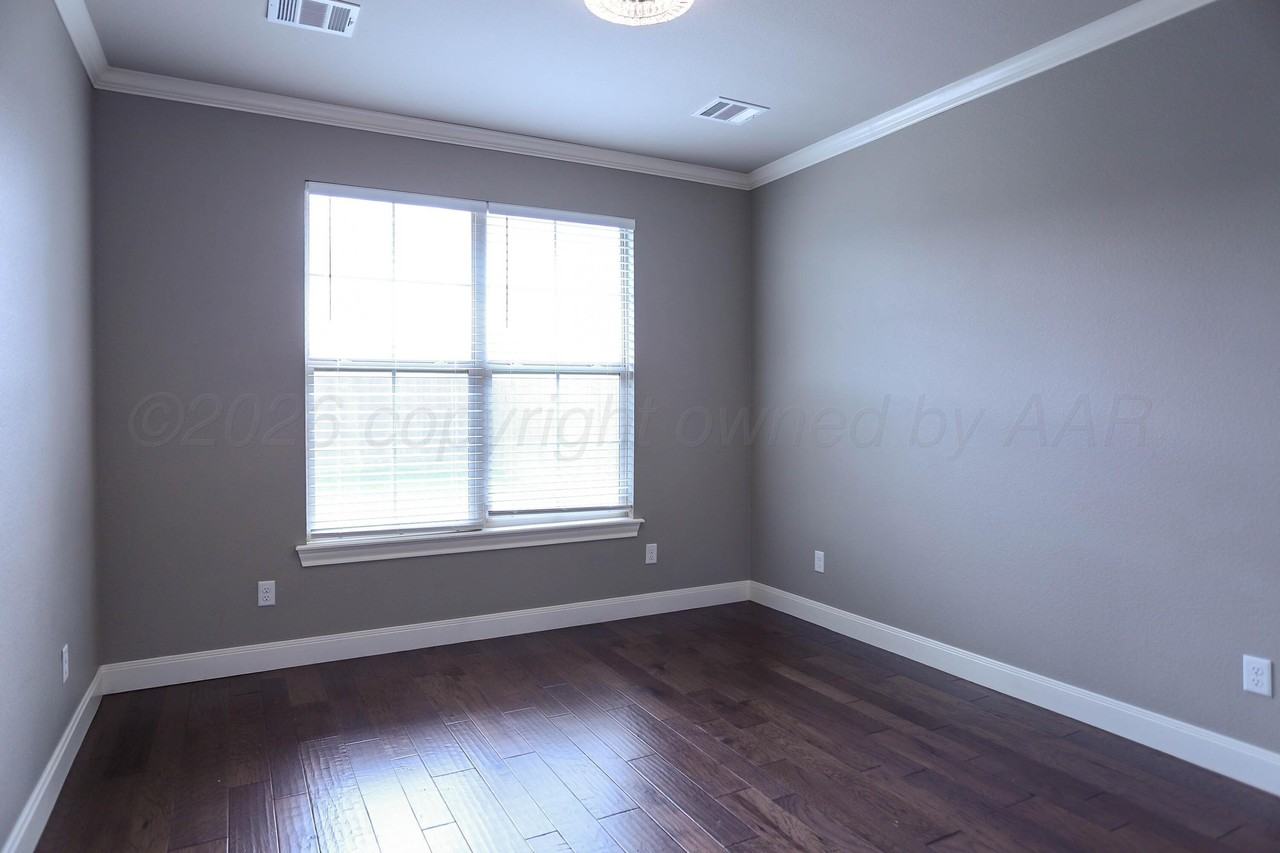 33 Living Way Ln - Photo 5 of 14
