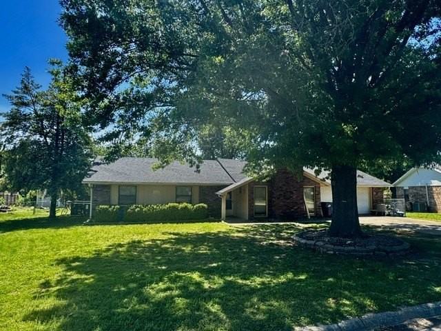 2814 Highland Dr - Photo 2 of 21