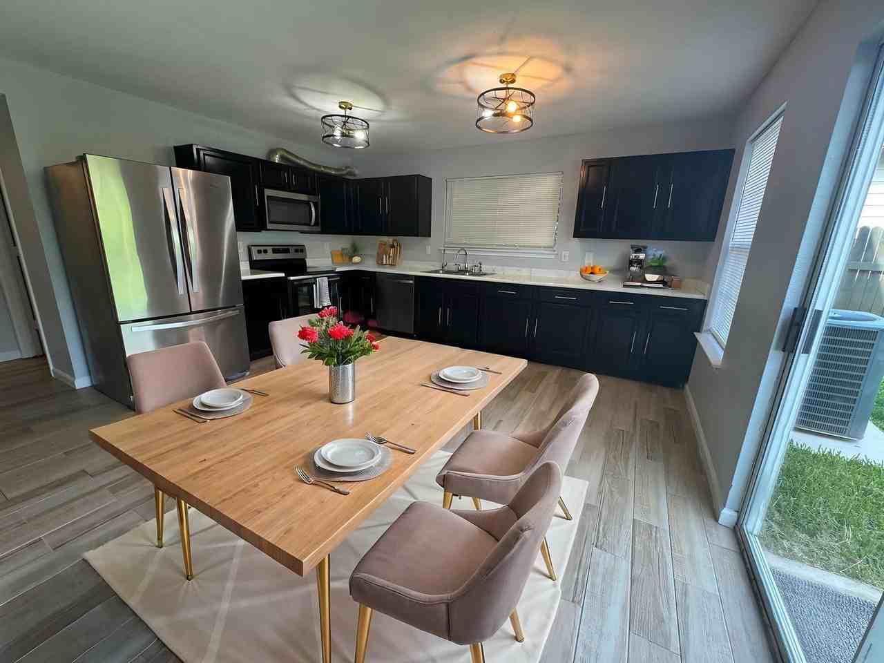 12926 Thomas Sumter St - Photo 7 of 50